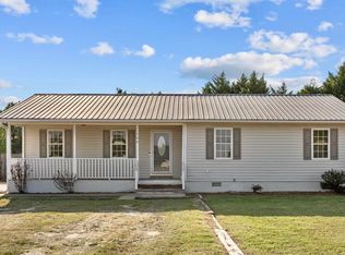 100 Bruces Ln, Dunn, NC 28334