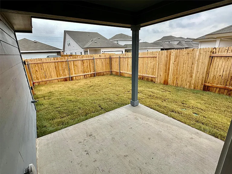 120 Oakdale Meadows Ln — Photo 13