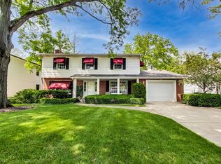 2340 Maple Ave, Northbrook, IL 60062