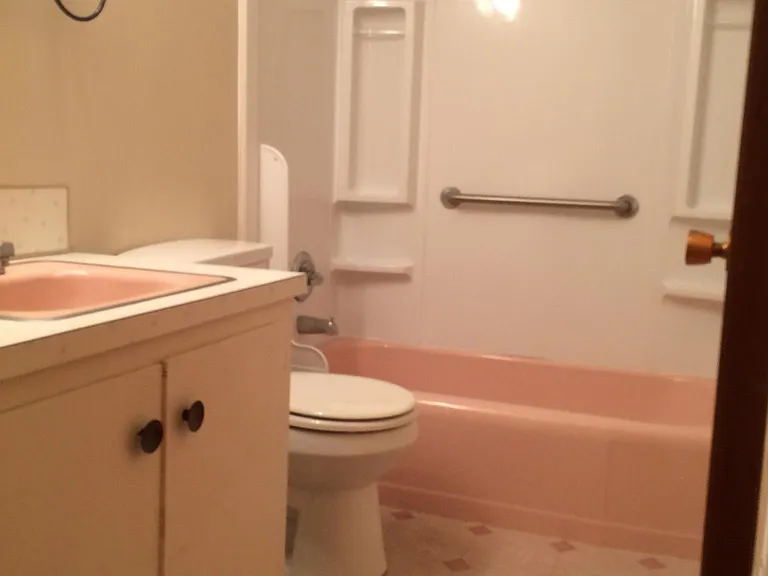 512 E Lincoln Ave — Photo 7