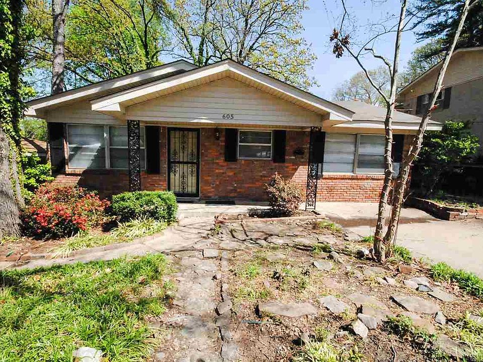 1st image of 605 N Bryan St