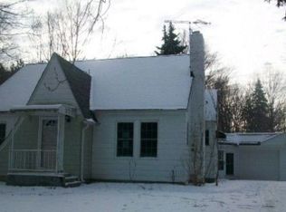 34960 Eddy Rd, Willoughby Hills, OH 44094