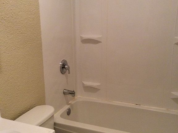 4th image of 1205 Foster Ave