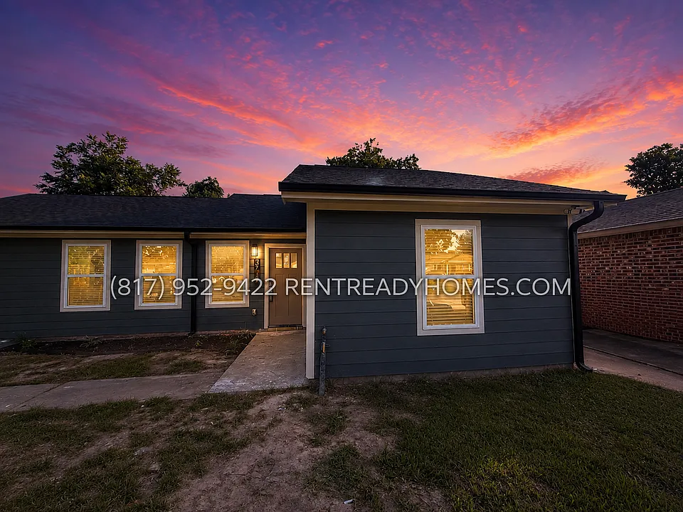 3719 Tristan St