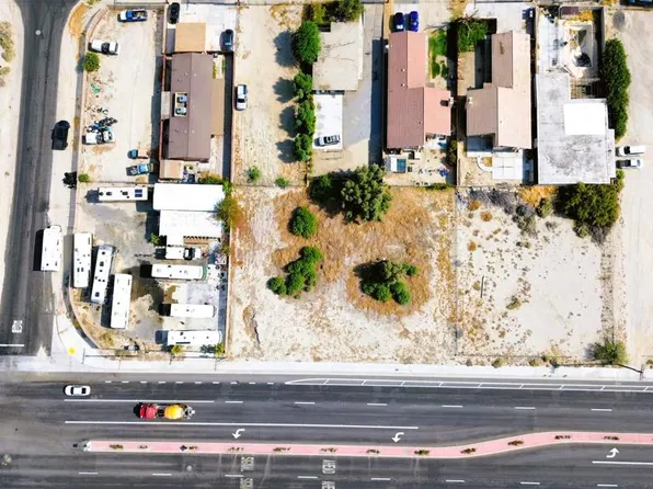 3 Ramon Rd, Thousand Palms, CA 92276