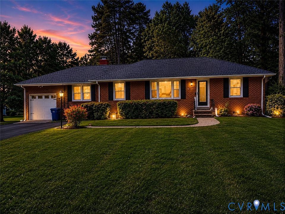 1st image of 8374 Burnside Dr