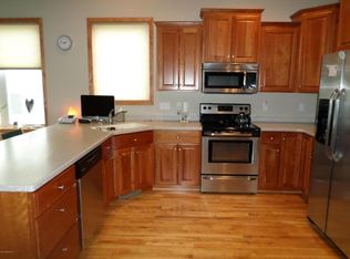 2066 Crimson Ridge Dr NW, Rochester, MN 55901