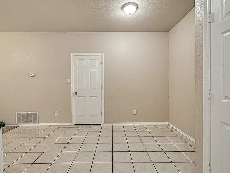 116 Honey Bee Dr #116 — Photo 12
