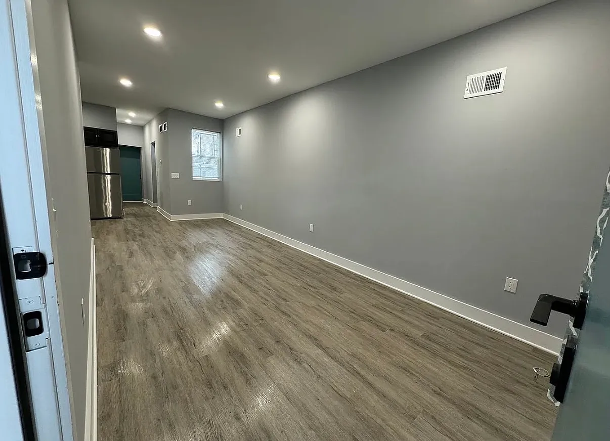 2 bed, 1030 sqft, $1,500 — Photo 1