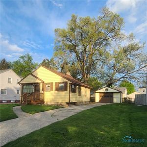 1821 Winston Blvd, Toledo, OH, 43614