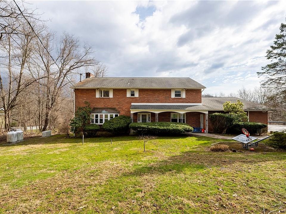 1st image of 186 Mahopac Avenue
