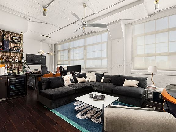 2nd image of 2600 W 7th St APT 2546