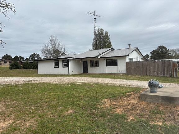 2nd image of 727 N Rd #441O