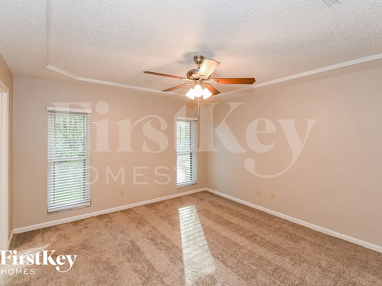 9586 S Villiers Dr — Photo 8