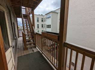 Moxam Court Apartments, Winnipeg, MB R3L 0B8