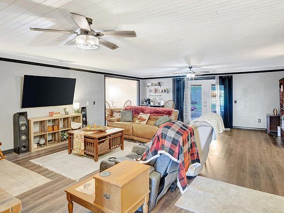 5th image of 1216 Charlene Drive