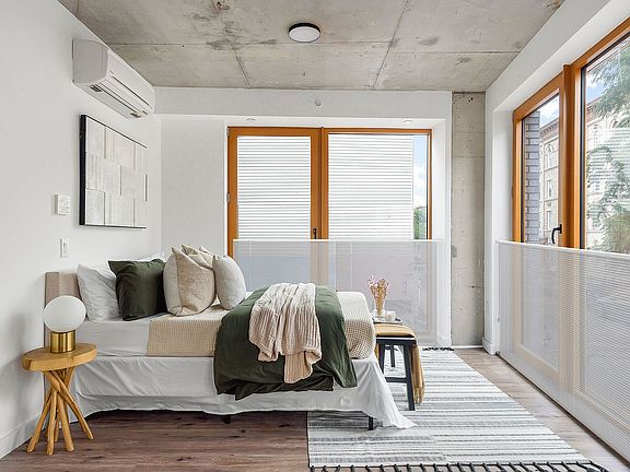 4th image of 540 Graham Ave Penthouse 2