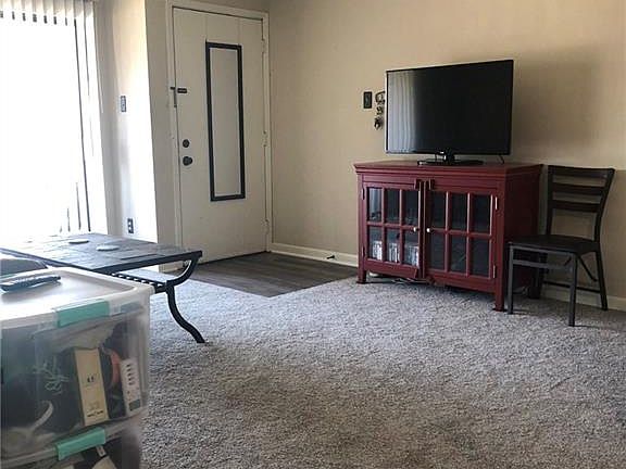 5th image of 904 University Oaks Blvd APT 94