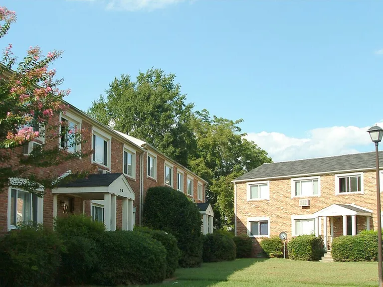Madison Terrace Apartments — Photo 3