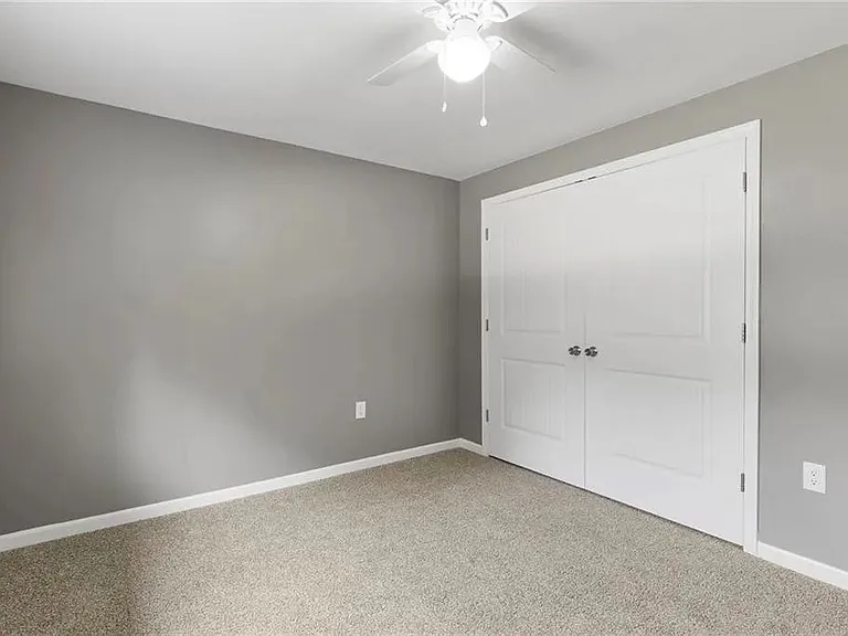 135 Cedar Ct — Photo 11