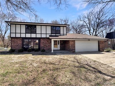 329 Country Club Acres, Belleville, IL, 62223
