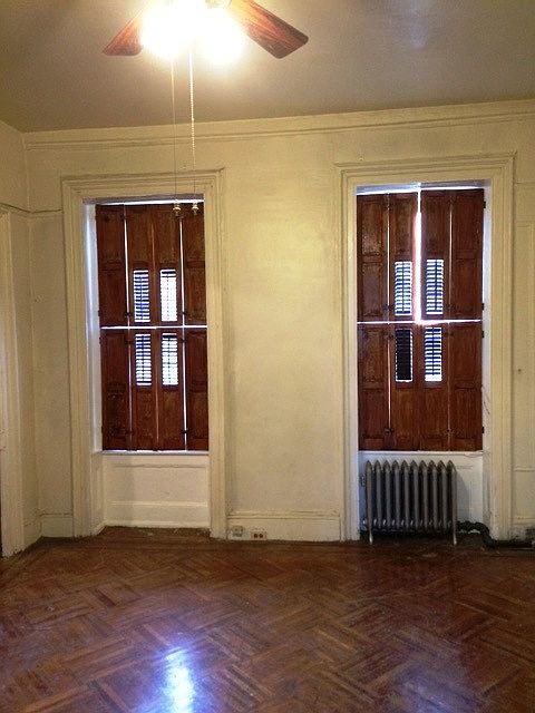 1st image of 379 Lewis Ave #2