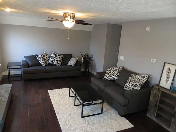 5th image of 4109 Braxton Dr E