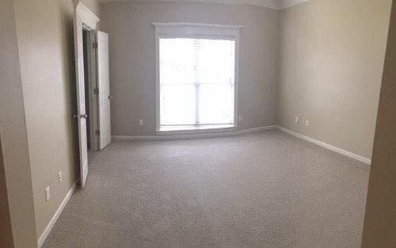 3rd image of 128 Laguna Ln