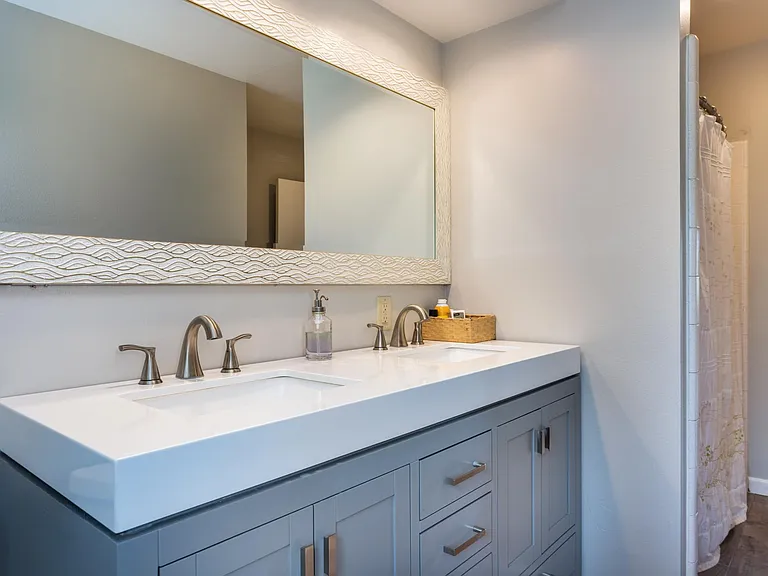 7223 Bernadine Ave — Photo 16