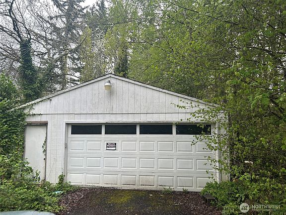 3rd image of 4002 Sunnyslope Road SW