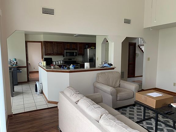3rd image of 3221 Winterberry Ct
