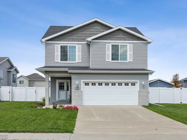 2621 57th Ave S, Fargo, ND 58104