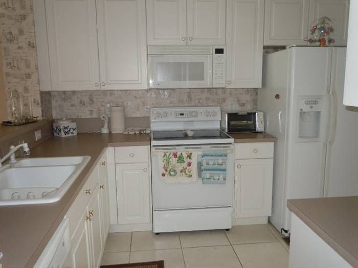 1st image of 7755 Yardley Dr APT D206