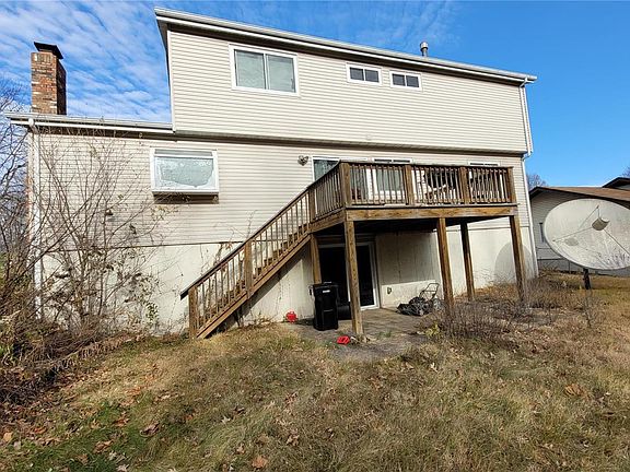 2nd image of 6852 Chilham Dr
