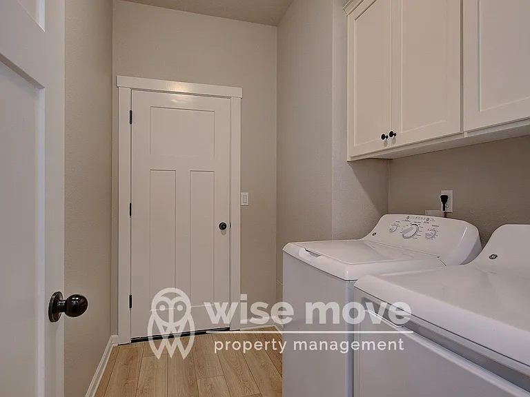 811 SW 4th Ave — Photo 22