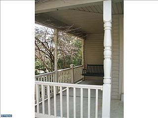 3rd image of 601 Chinook Dr