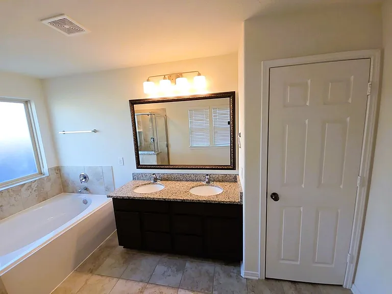 16626 Cliff Vale Ct — Photo 25