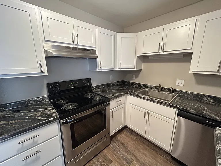 The Ridge Apartments — Photo 102