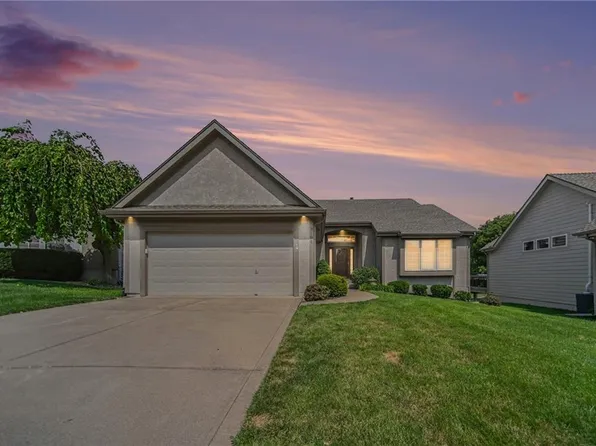3104 NW 86th St, Kansas City, MO 64154