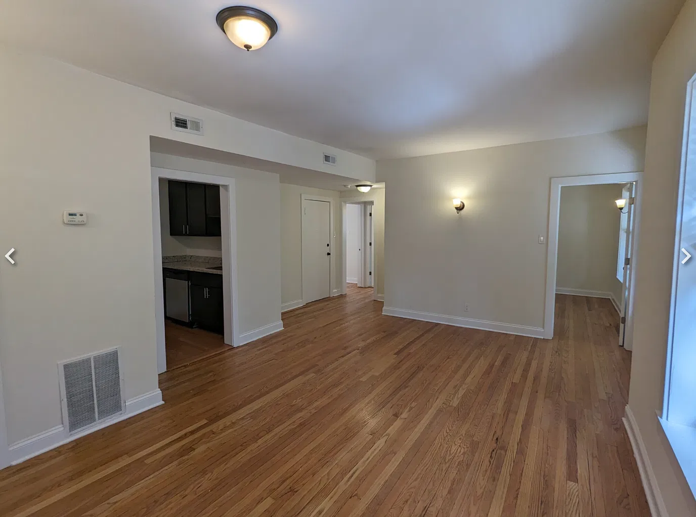 2 bed, 800 sqft, $2,495 — Photo 2