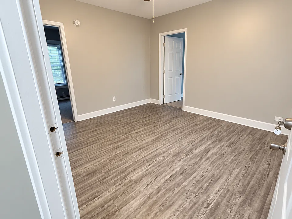 4600 W Broadway #2