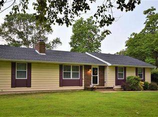 561 Forest Grove Rd, Vineland, NJ 08360