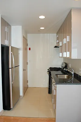 Rented by Compass | media 12