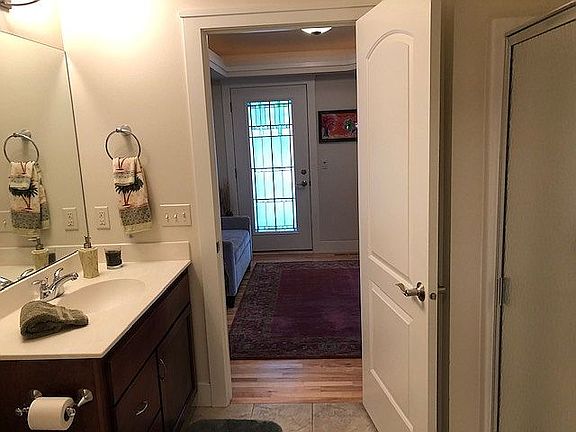 4th image of 2605 Bay Harbor Cir Unit 1