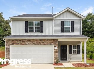 17 Ashton Bluff Cir, Mount Holly, NC 28120