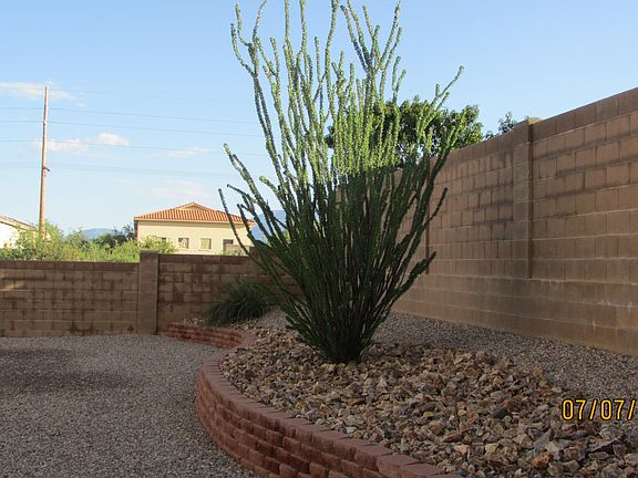 3rd image of 1400 Escondido Ct