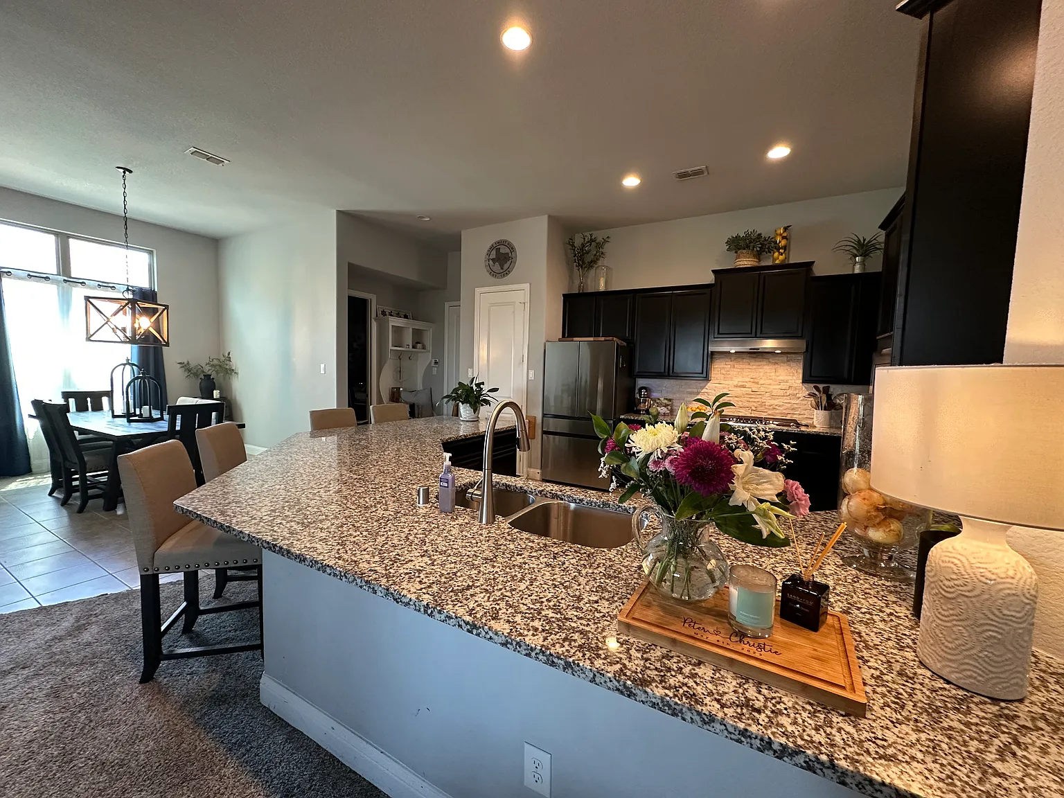 4 bed, 2623 sqft, $3,100 — Photo 4
