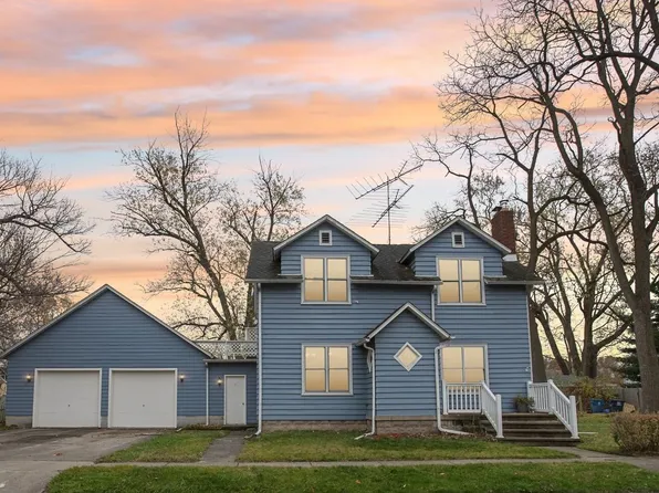 311 Rankin St, Porter, IN 46304