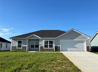 205 Ashkirk Ln, Glasgow, KY 42141