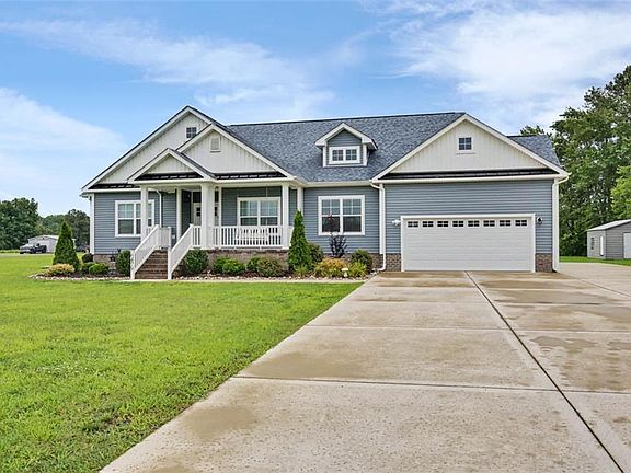 2nd image of 6479 Quaker Dr